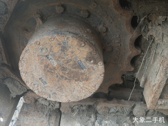 徐工 XE75G 挖掘机