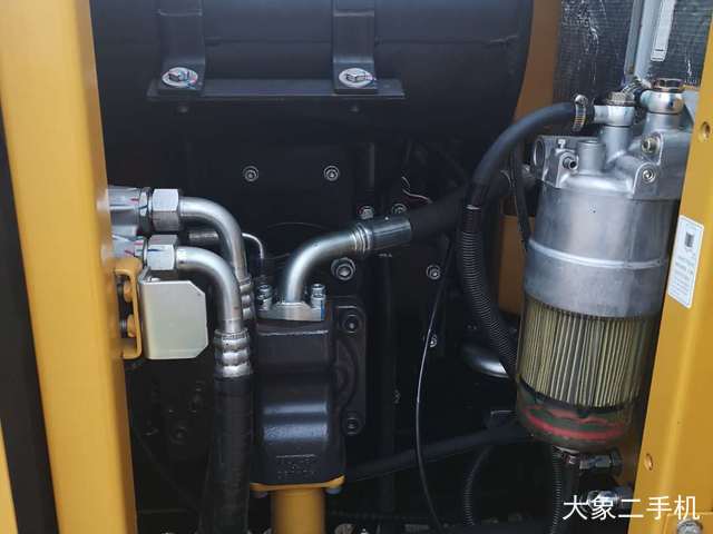 三一重工 SY75C 挖掘机