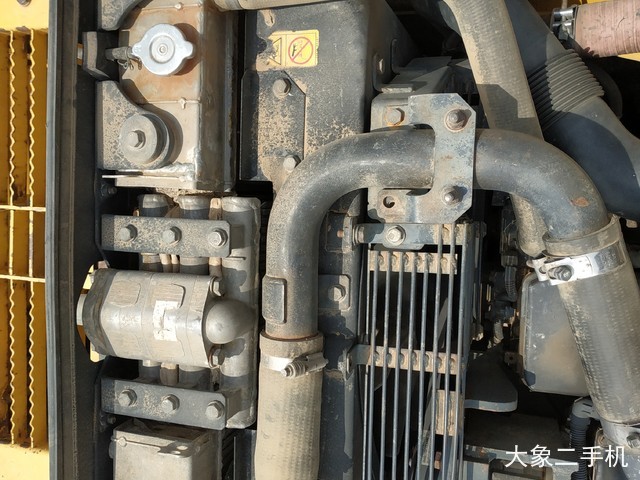 小松 PC200-8 挖掘机