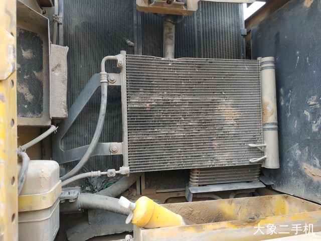 小松 PC220-8 挖掘机