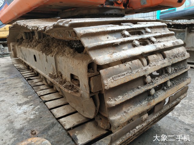 斗山 DH225LC-7 挖掘机