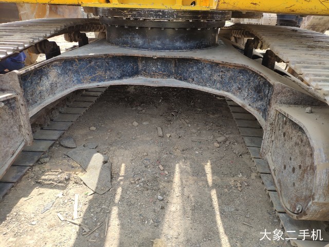 住友 SH210-5矿山版 挖掘机