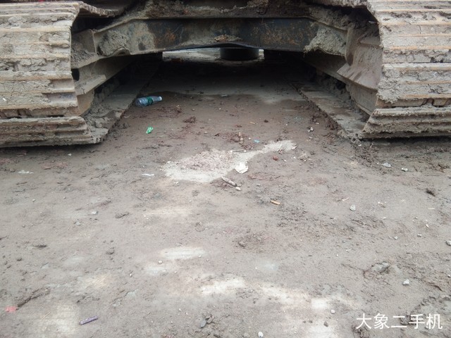 斗山 DX150LC 挖掘机