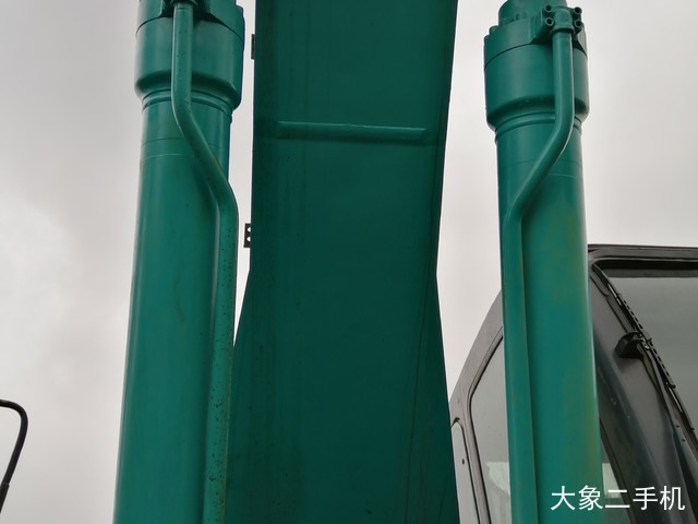 神钢 SK350LC8 挖掘机