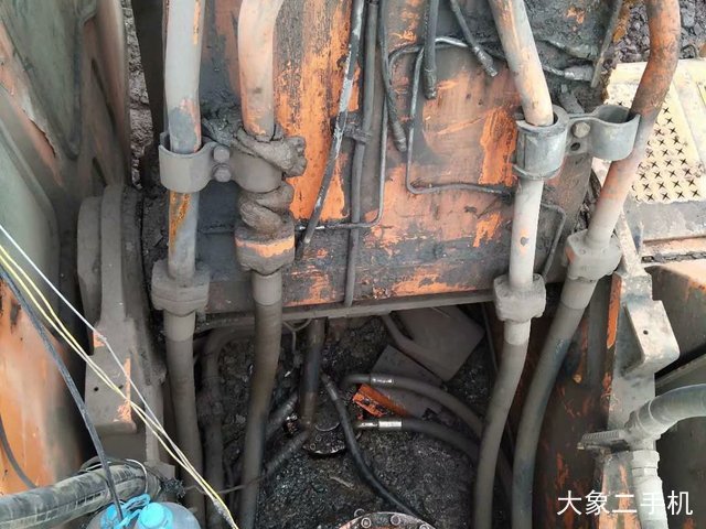 斗山 DH420LC-7 挖掘机