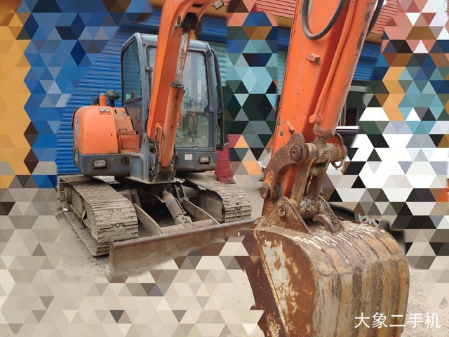 斗山 DH60 挖掘机