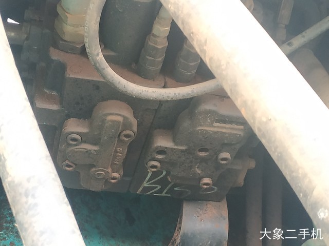 神钢 SK350LC-8 挖掘机