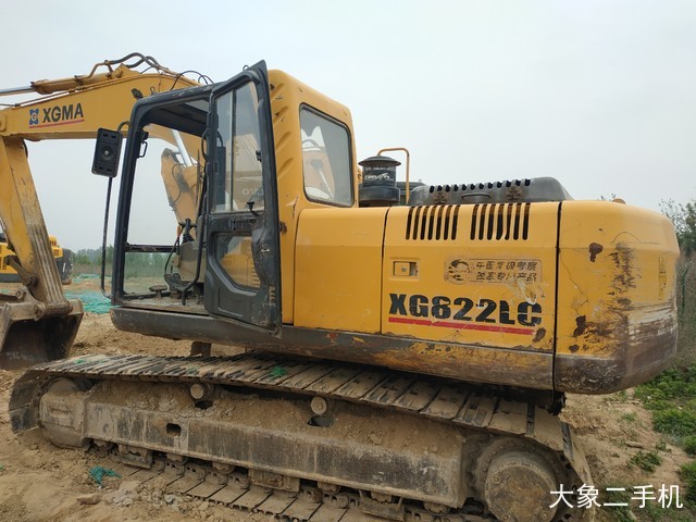 厦工 XG822LC 挖掘机