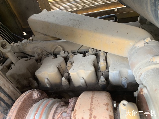 宣工 TY165-2液力型 推土机