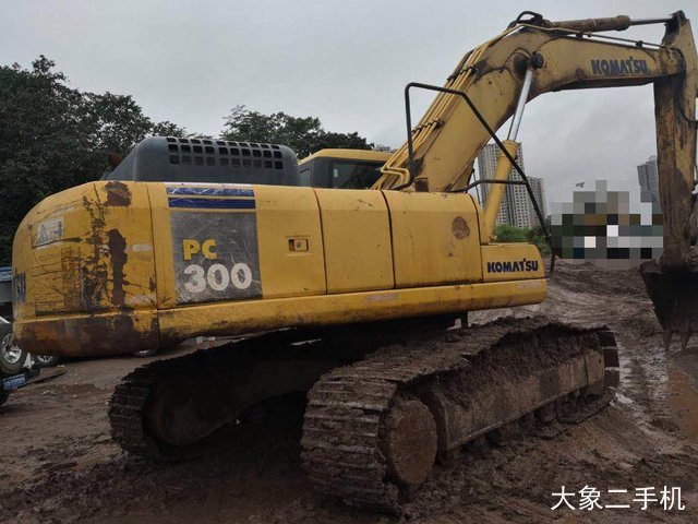 小松 PC300-7 挖掘机