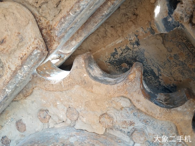 龙工 LG6245E 挖掘机