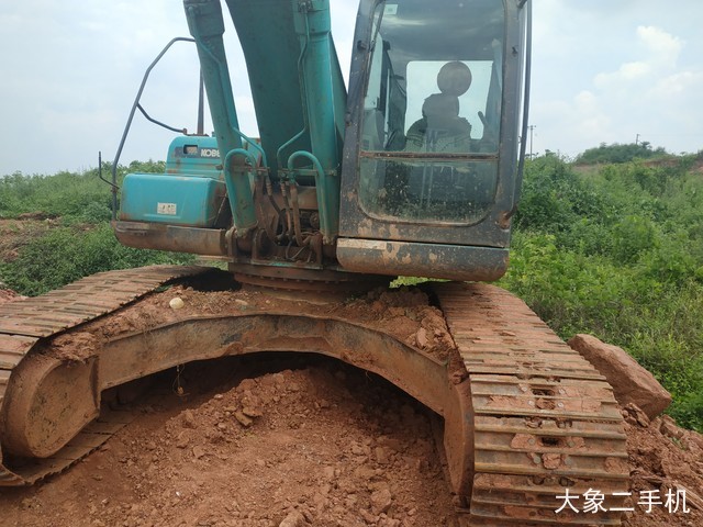 神钢 SK260LC-8 挖掘机