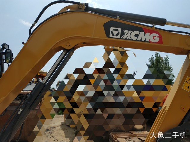 徐工 XE60D 挖掘机