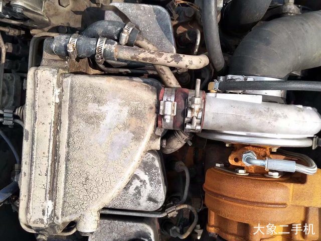 现代 R130W-5 挖掘机