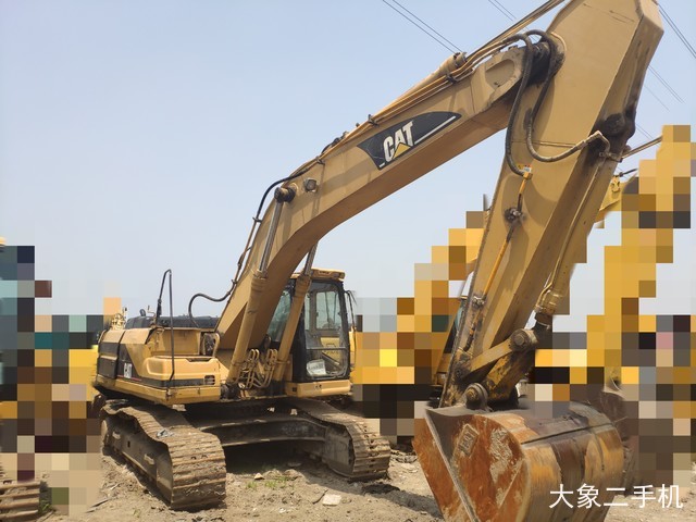 卡特彼勒 325B 挖掘机