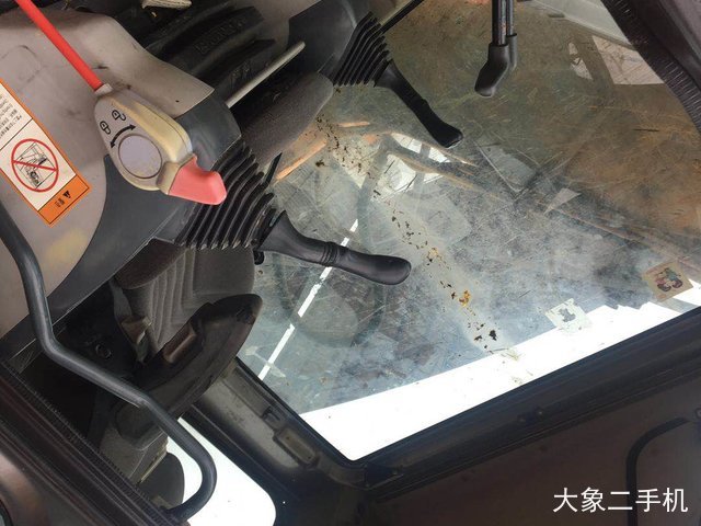 三一重工 SY135C 挖掘机