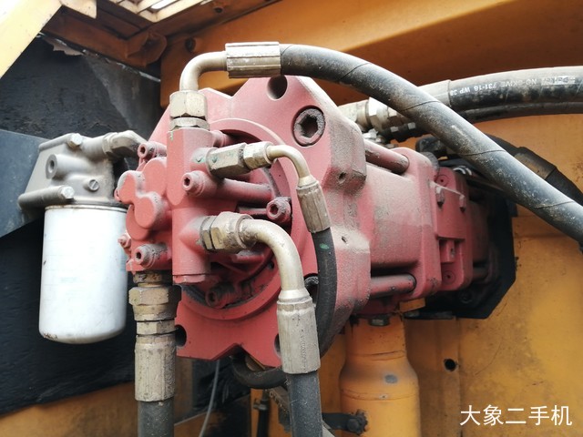 雷沃重工 FR330 挖掘机