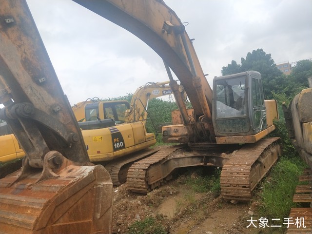 加藤 HD1430R-M 挖掘机