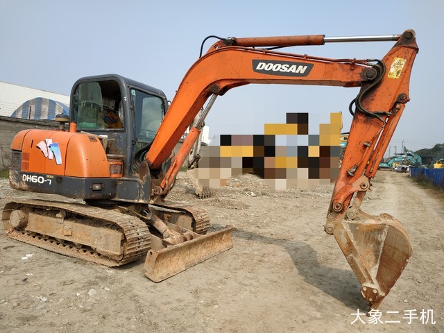 斗山 DH60-7 挖掘机