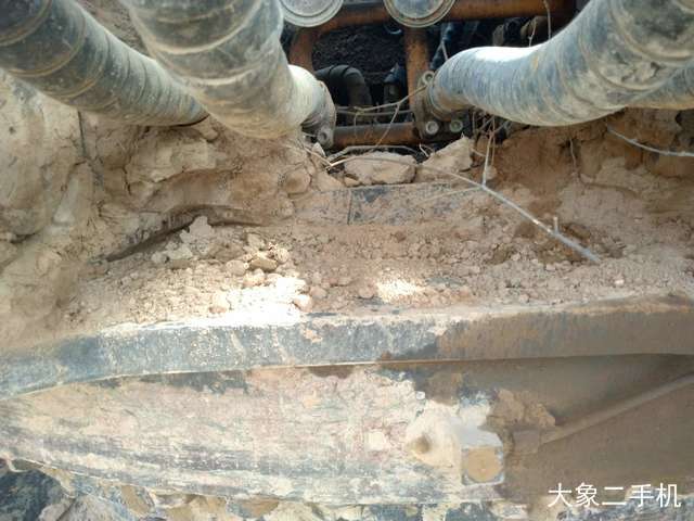 三一重工 SY285C-8 挖掘机