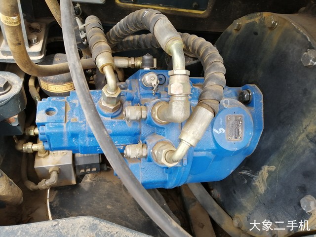 现代 R60-9 挖掘机
