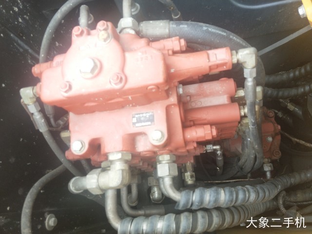 柳工 CLG908D 挖掘机