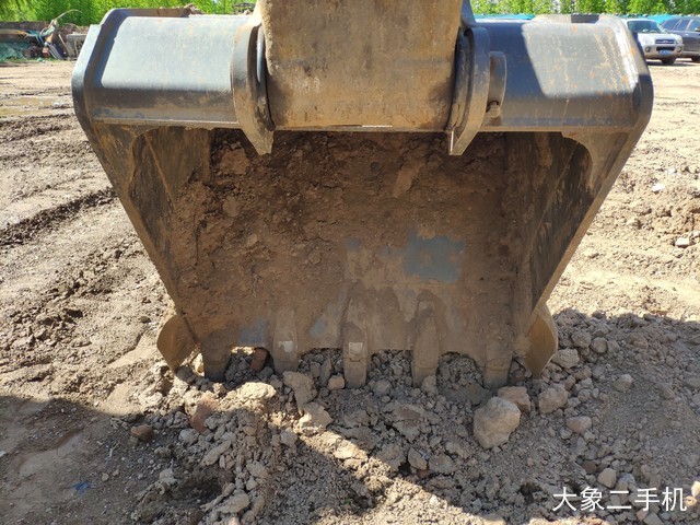 沃尔沃 EC300DL 挖掘机