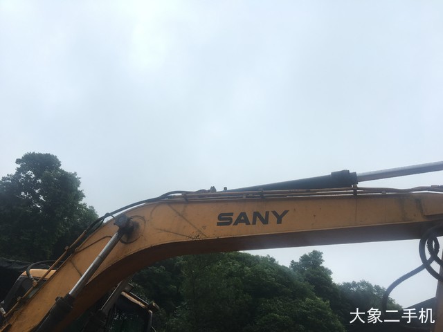 三一重工 SY135C 挖掘机