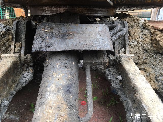 徐工 XE60 挖掘机