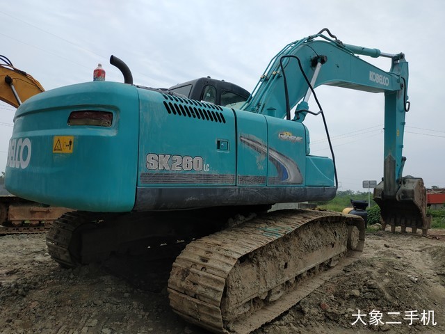 神钢 SK250-8 挖掘机