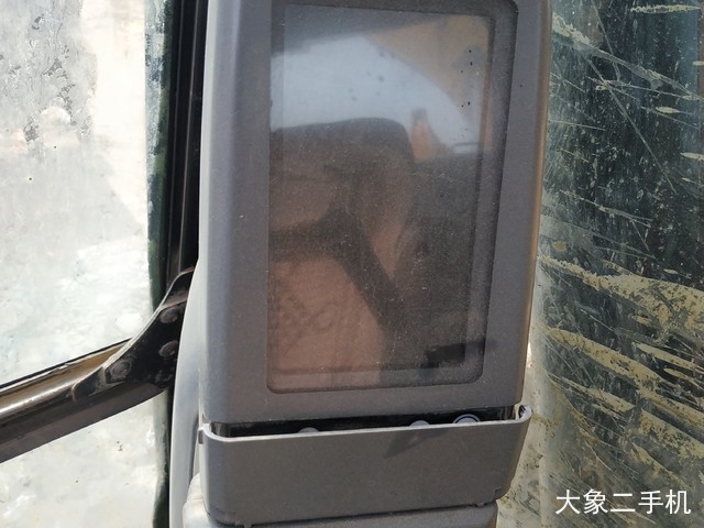 卡特彼勒 323DL 挖掘机