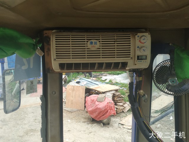 龙工 LG853 装载机