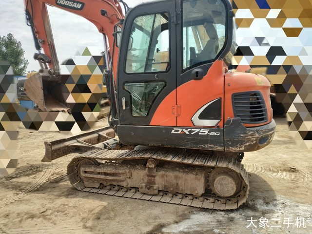 斗山 DX60-9C 挖掘机