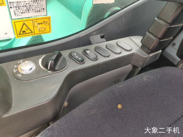 小松 PC200-8N1 挖掘机