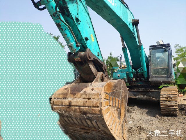 神钢 SK460-8 挖掘机