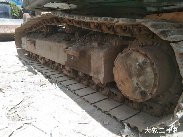 神钢 SK250-8 挖掘机