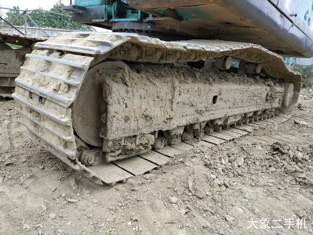 神钢 SK250-8 挖掘机