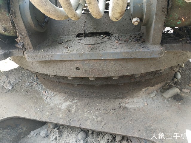 神钢 SK260LC-8 挖掘机