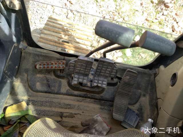 日立 ZX250LC-3 挖掘机