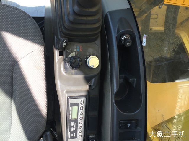 住友 SH200-6 挖掘机