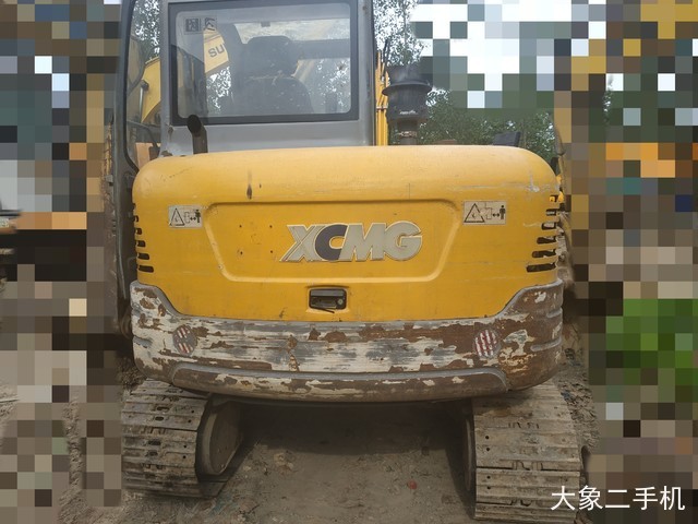 徐工 XE65D 挖掘机