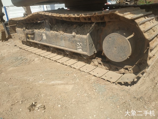 三一重工 SY75C 挖掘机