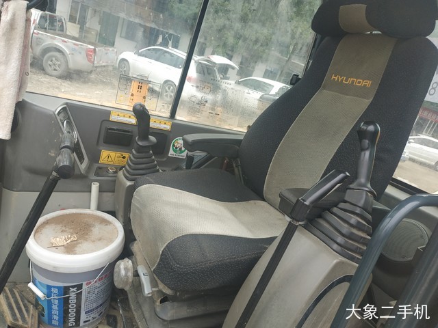 现代 60VS 挖掘机