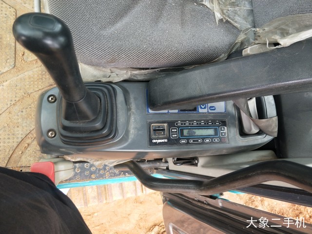 山河智能 SWE230LC 挖掘机