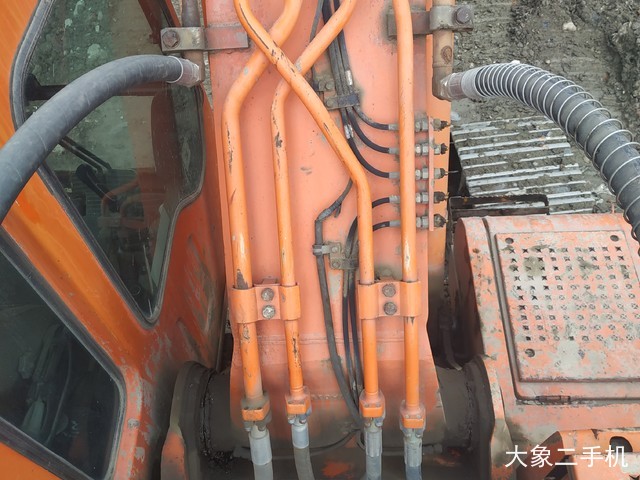 斗山 DH225LC-9 挖掘机