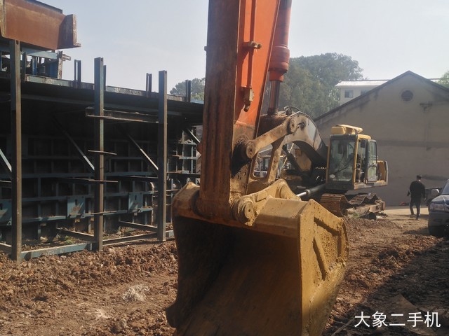 斗山 DH150LC-7 挖掘机