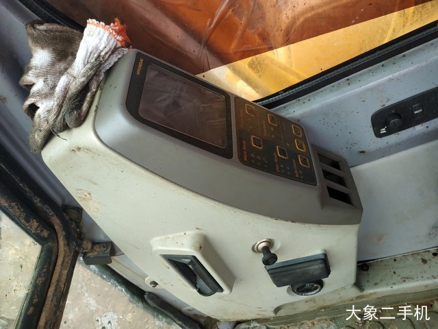 现代 R150W-7 挖掘机