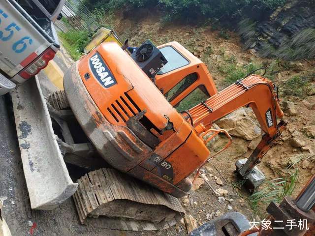 斗山 DH80G 挖掘机