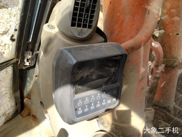 日立 ZX270-3 挖掘机