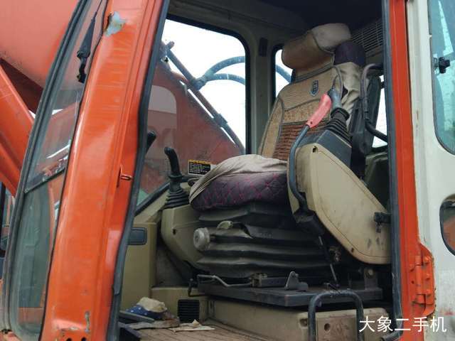 斗山 DH215-7 挖掘机